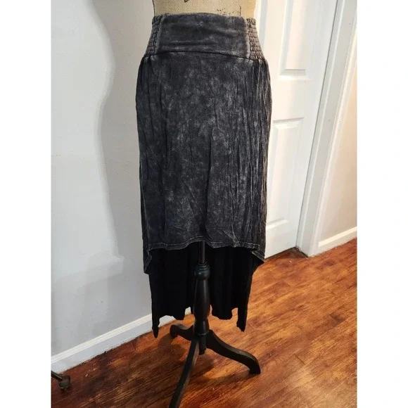 New Pol Womens Black Highlow Destressed Stretch Skirt Western Boho festival - Picture 1 of 7
